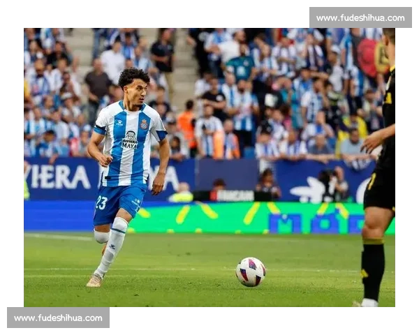 西班牙人铁卫合同到期离队 31 岁奥利万开启职业生涯新篇章 西班牙人铁卫合同到期离队 31 岁奥利万开启职业生涯新篇章