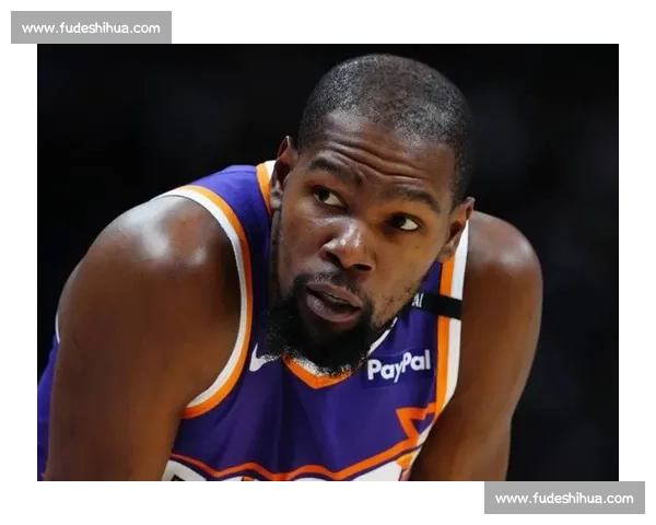 杜兰特直言矮个后卫首发困境：防守铁闸或进攻奇才方能破局